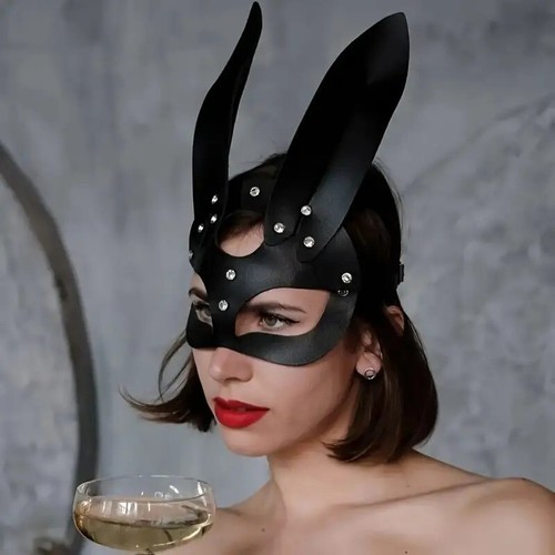 Sexy cat woman faux - sexy,
